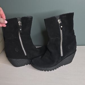 FLY London Yex Black Suede Wedge Ankle Boot sz 39